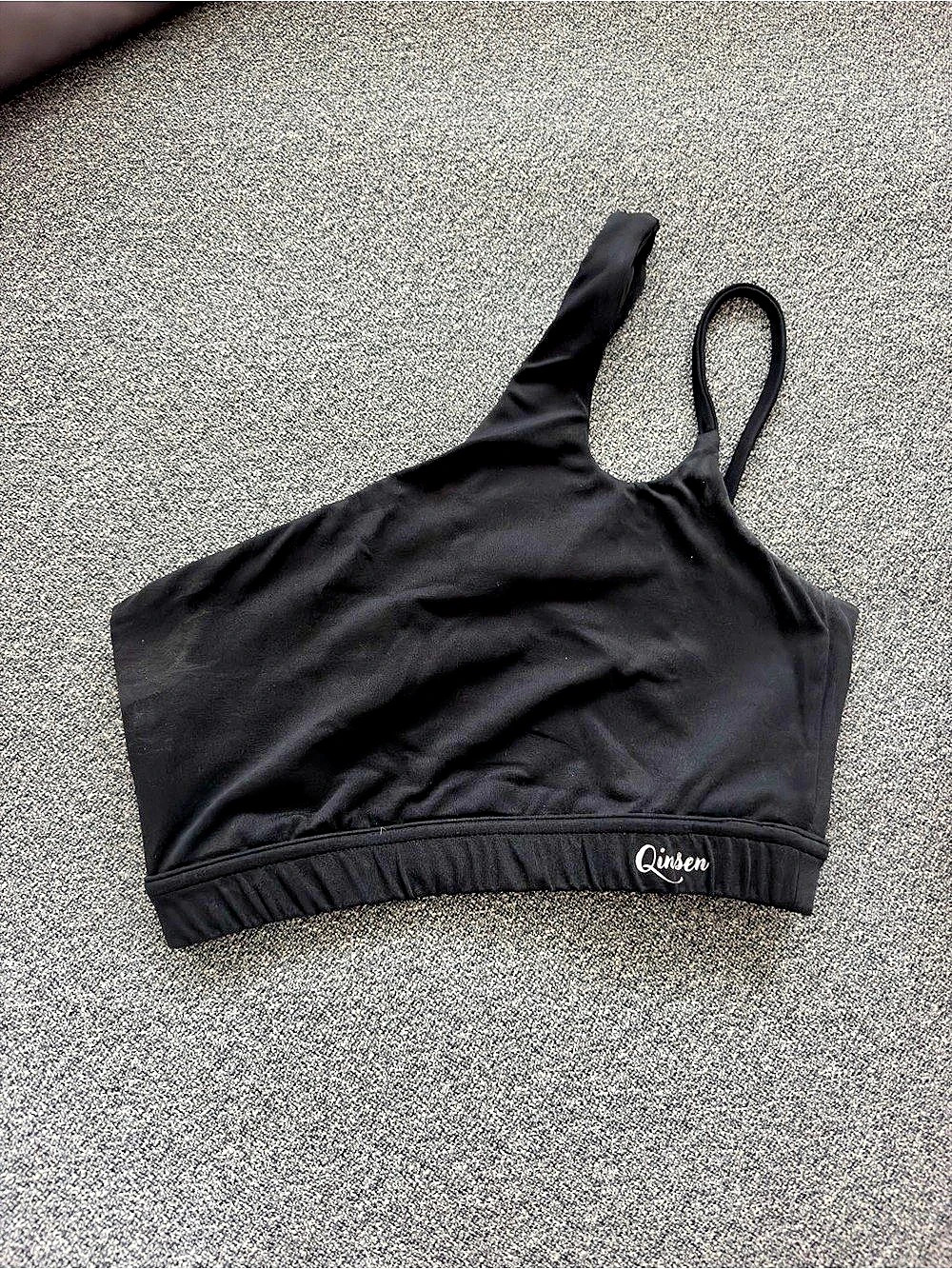 Women’s Sports Bra in Black Size Small
